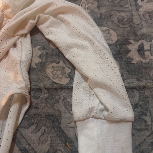 White Eyelet Long Sleeve Bodysuit - Picture 3 of 9